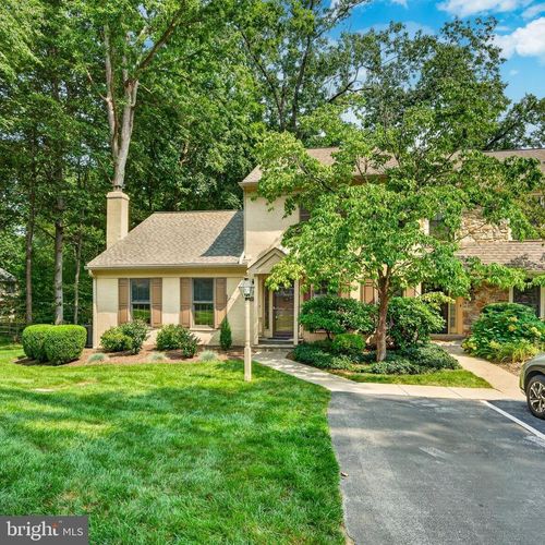 1401-1401 Weatherstone Dr, PAOLI, PA, 19301-1944 | Card Image