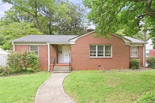 3816 Kirby Dr, Greensboro, NC, 27403-1026 | Card Image