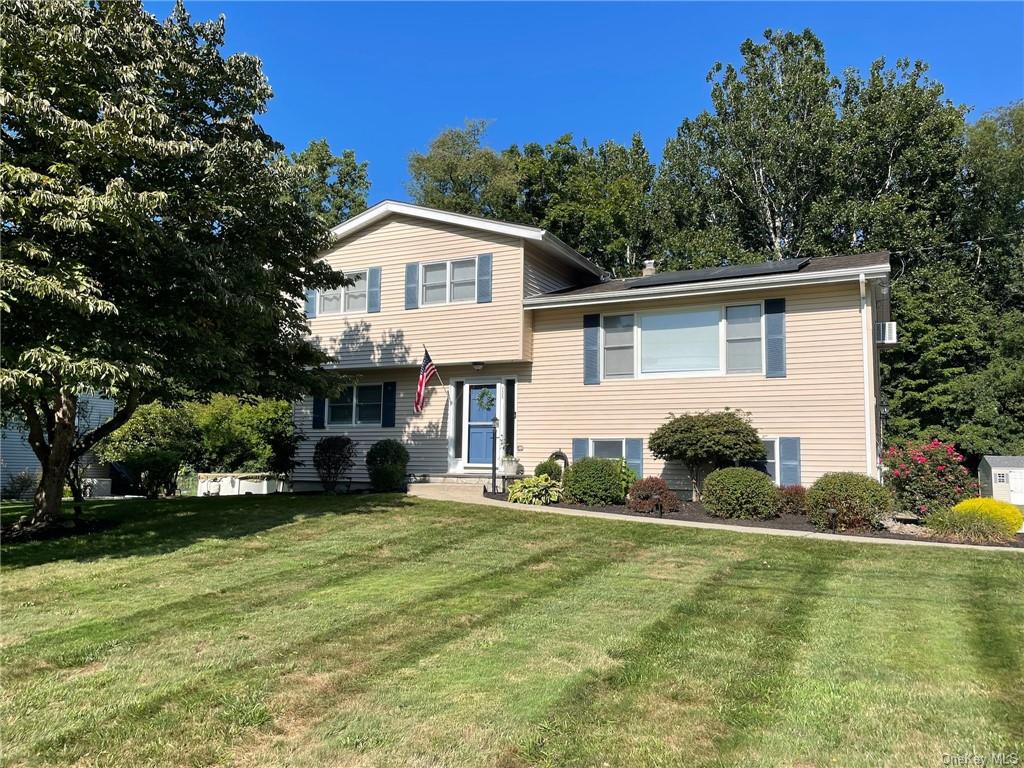 Townsend Pl, Chester, NY 10918
