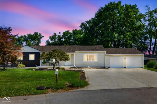 650 Arthur Dr, Carmel, IN, 46280-1334 | Card Image