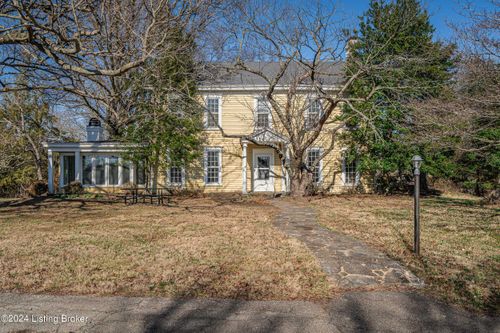 8221 Wolf Pen Branch Rd, Prospect, KY, 40059-9698 | Card Image