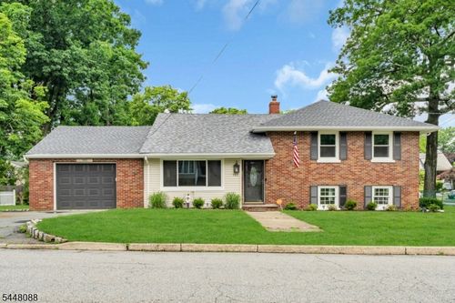102 Wiltop Rd, Netcong, NJ, 07857-1425 | Card Image