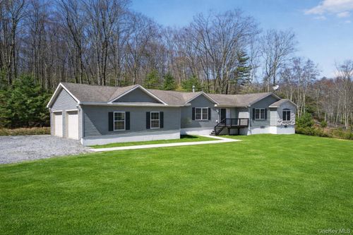 768 Forestburgh Rd, Glen Spey, NY, 12737-5107 | Card Image
