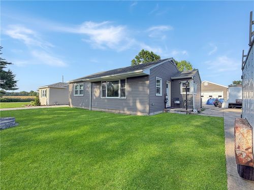 817 Charles Street, Shelbyville, IL, 62565 | Card Image