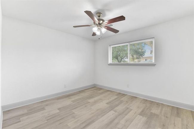 6235 Dumfries Dr, House other with 4 bedrooms, 2 bathrooms and 2 parking in Houston TX | Image 23