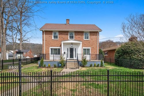 4400 Noyes Ave, Charleston, WV, 25304-1716 | Card Image
