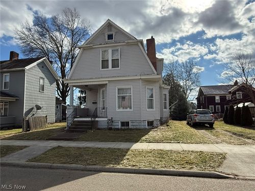 148 North Ave Nw, New Philadelphia, OH, 44663-1868 | Card Image