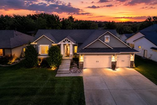 6005 W Driftwood St, Wichita, KS, 67205-5267 | Card Image