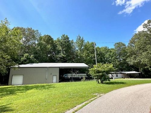 484 Stokes Ln, Bath Springs, TN, 38311-4224 | Card Image
