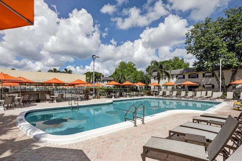 apt-110-5640 Sw 3rd Pl, Margate, FL, 33068-1812 | Card Image