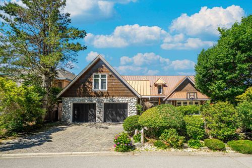 768 Tsawwassen Beach Rd, Delta, BC, V4M2J3 | Card Image