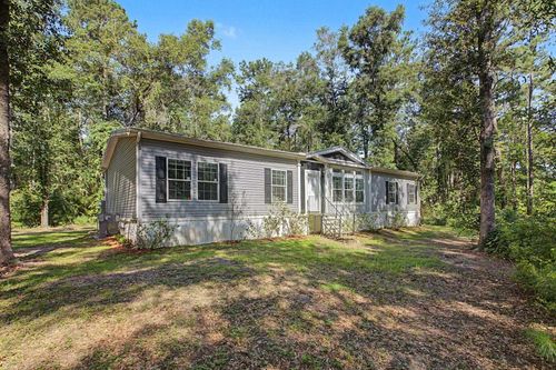 947 Piney Woods Rd, MONTICELLO, FL, 32344-7821 | Card Image