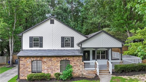 638 Granite Ln, Loganville, GA, 30052-2378 | Card Image