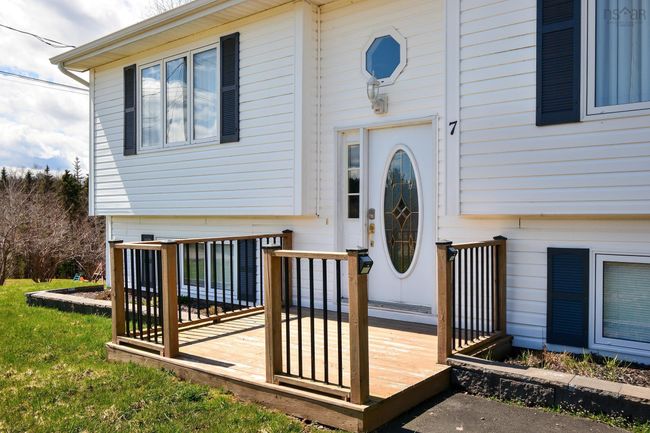 7 Pine Ridge Dr, House other with 3 bedrooms, 2 bathrooms and 2 parking in Port Hawkesbury NS | Image 4
