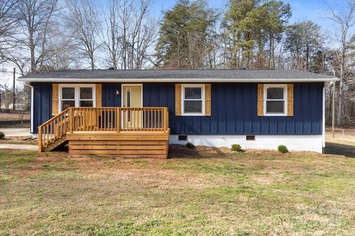 126 Terrace Dr, Bessemer City, NC, 28016-2855 | Card Image