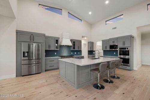 15070 N Meander Mountain Way, Prescott, AZ, 86305-9665 | Card Image