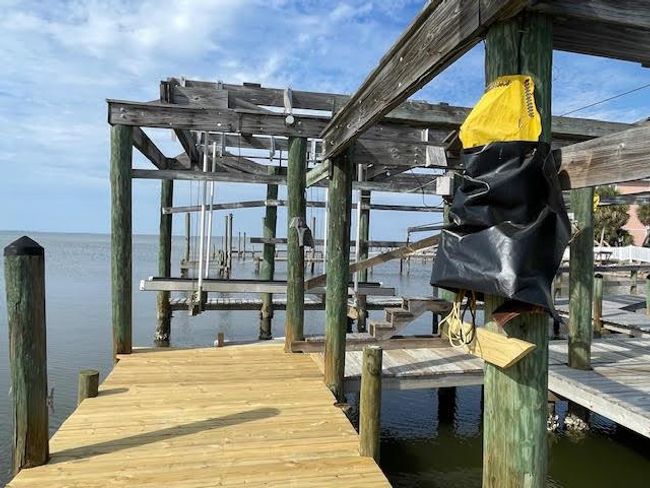 515 W Sawyer St, House other with 3 bedrooms, 3 bathrooms and 6 parking in St. George Island FL | Image 39