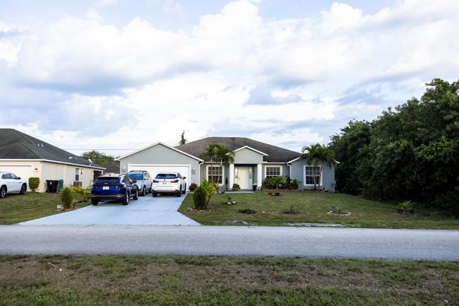 4213 Sw Whitebread Rd, House other with 4 bedrooms, 3 bathrooms and null parking in Port St. Lucie FL | Image 39