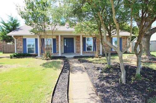 436 E Belt Line Rd, Cedar Hill, TX, 75104-2207 | Card Image