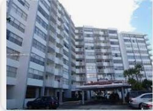 901e-1300 Ne Miami Gardens Dr, Miami, FL, 33179-4734 | Card Image