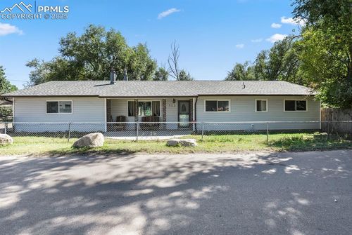 513 N El Paso St, Fountain, CO, 80817-1811 | Card Image