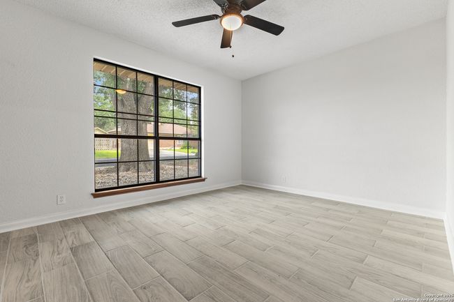 908 Robert Derrick Dr, House other with 3 bedrooms, 2 bathrooms and null parking in Schertz TX | Image 10