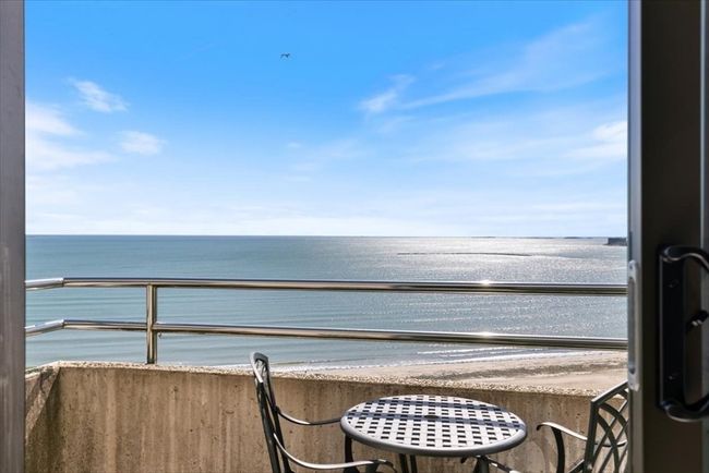 APT-1615 - 376 Ocean Ave, Condo with 2 bedrooms, 2 bathrooms and null parking in Revere MA | Image 13