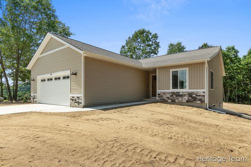 928 Armintrout Ridge Ct, Allegan, MI, 49010-9628 | Card Image