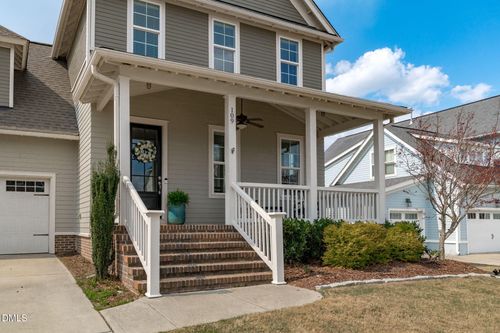 109 Split Trunk Path, Holly Springs, NC, 27540-6148 | Card Image