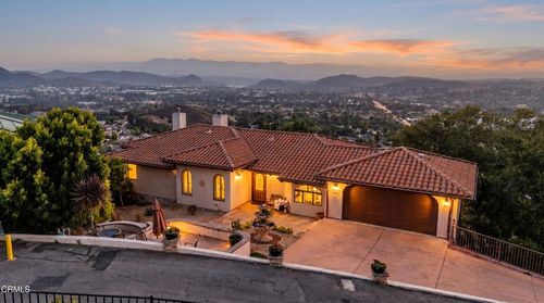 453 Kathleen Dr, Newbury Park, CA, 91320-4675 | Card Image