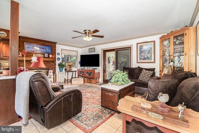 1605 Airport Dr, House other with 3 bedrooms, 4 bathrooms and null parking in MECHANICSBURG PA | Image 11