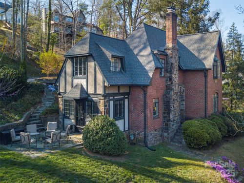 250 Kimberly Ave, Asheville, NC, 28804-3519 | Card Image