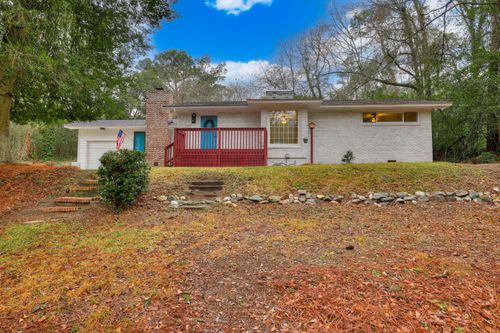 909 Valley Rd, Aiken, SC, 29801-3046 | Card Image