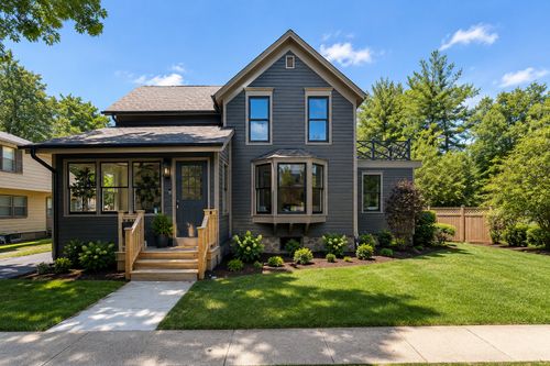 208 Dundee Ave, Barrington, IL, 60010-4204 | Card Image