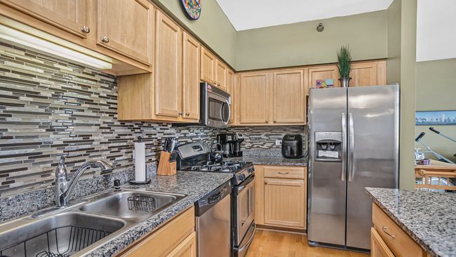 APT-814 - 1134 W Granville Ave, Home with 2 bedrooms, 2 bathrooms and null parking in CHICAGO IL | Image 7