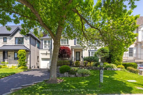 26 Forest Ridge Dr, Toronto, ON, M6B1H3 | Card Image
