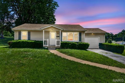 204 Sunshine Dr, Festus, MO, 63028-1646 | Card Image