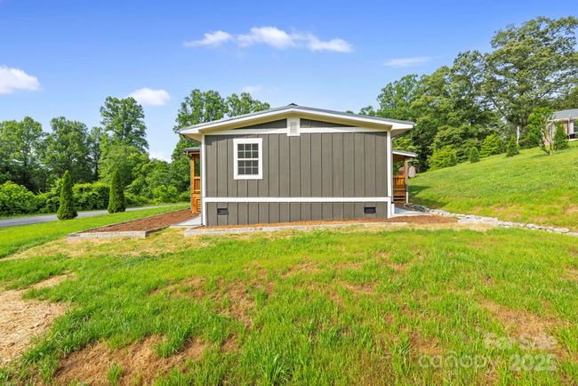 431 Pole Miller Ext, House other with 3 bedrooms, 2 bathrooms and null parking in Brevard NC | Image 23
