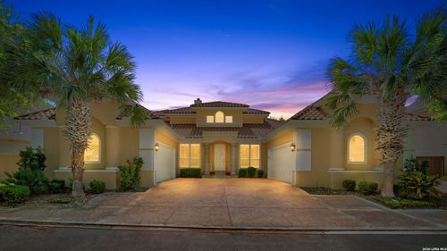 6 Chelsea Way, San Antonio, TX, 78209-7400 | Card Image