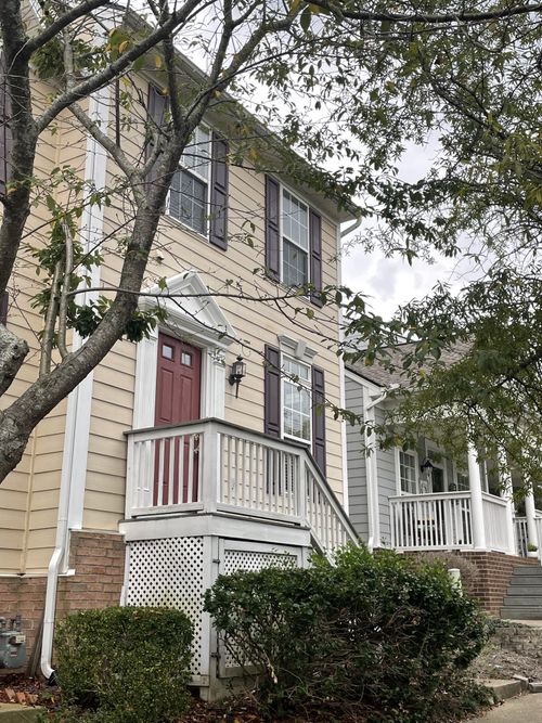 7712 Porter House Dr, Nashville, TN, 37211-7047 | Card Image