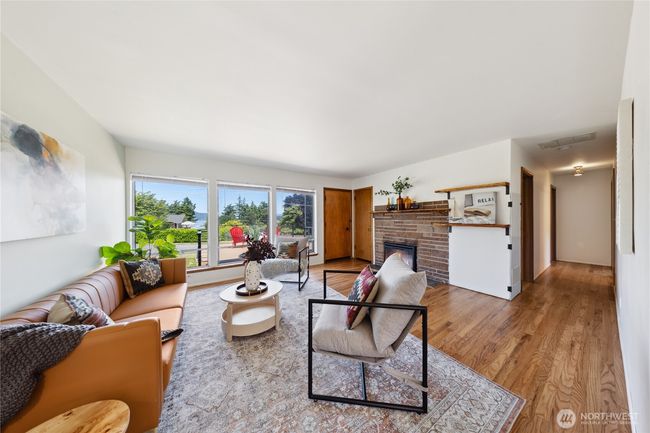 3309 W 2 Nd St, House other with 3 bedrooms, 1 bathrooms and 1 parking in Anacortes WA | Image 11