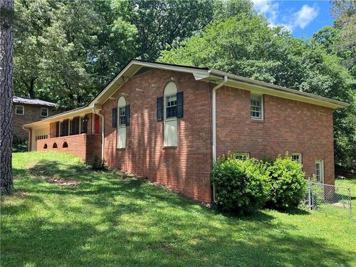 5607 Mountainbrooke Ct, Stone Mountain, GA, 30087-2816 | Card Image