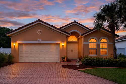 182 Sw 164th Ave, Pembroke Pines, FL, 33027-1027 | Card Image