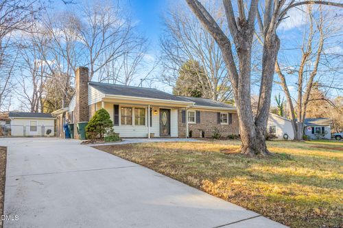 1305 Lashley Park Dr, Gibsonville, NC, 27249-2209 | Card Image