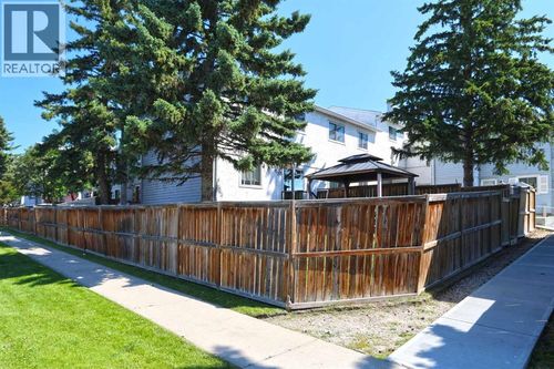 310 Falconridge Cres Ne, Calgary, AB, T3J1H4 | Card Image