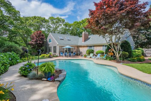 5 Sachem Dr, Centerville, MA, 02632-3048 | Card Image