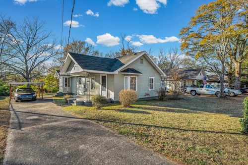 215 Virginia Ave, Greenville, SC, 29611-4611 | Card Image