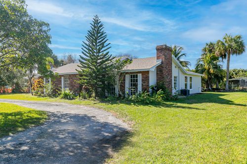 4375 S 25th St, Fort Pierce, FL, 34981-5004 | Card Image