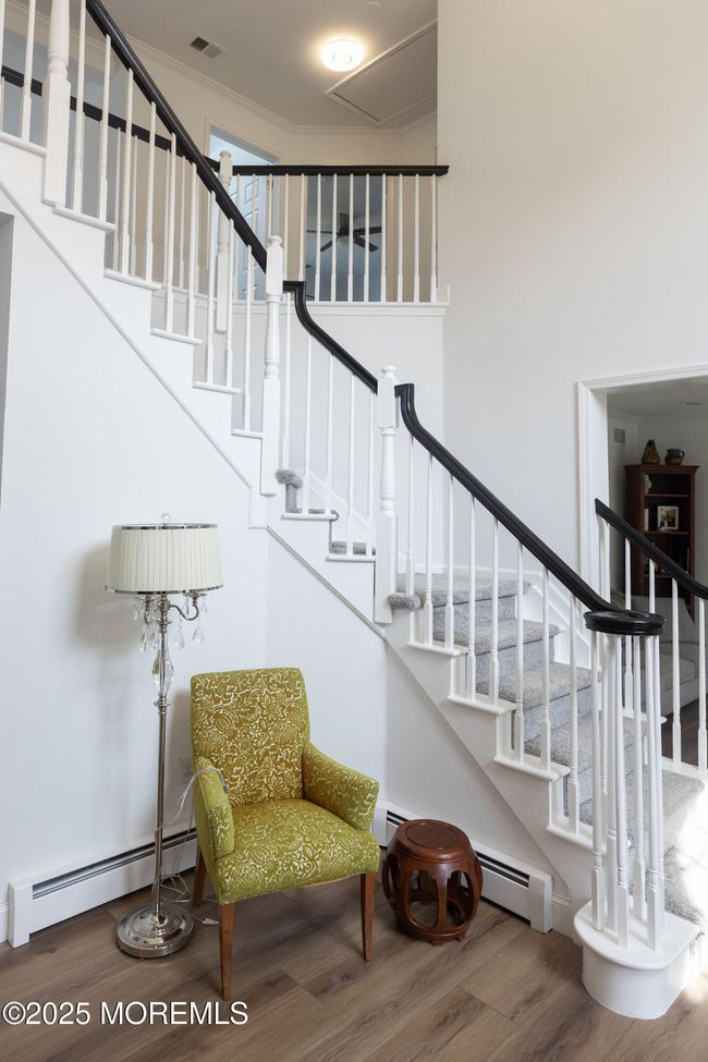 10 English Path, House other with 5 bedrooms, 3 bathrooms and null parking in Freehold NJ | Image 10