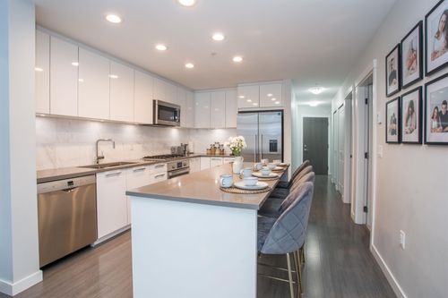 413-3263 Pierview Cres, Vancouver, BC, V5S0C3 | Card Image